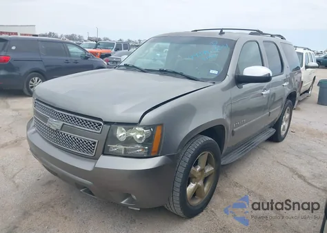 2008 Chevrolet Tahoe Ltz z USA, uszkodzony, nr VIN 1GNFC13028R169597